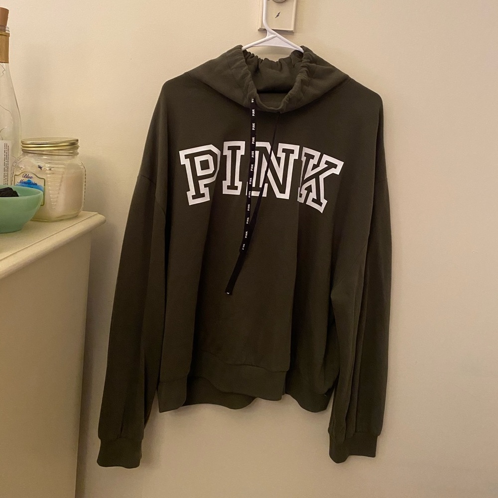 victoria’s secret pink sweatshirt